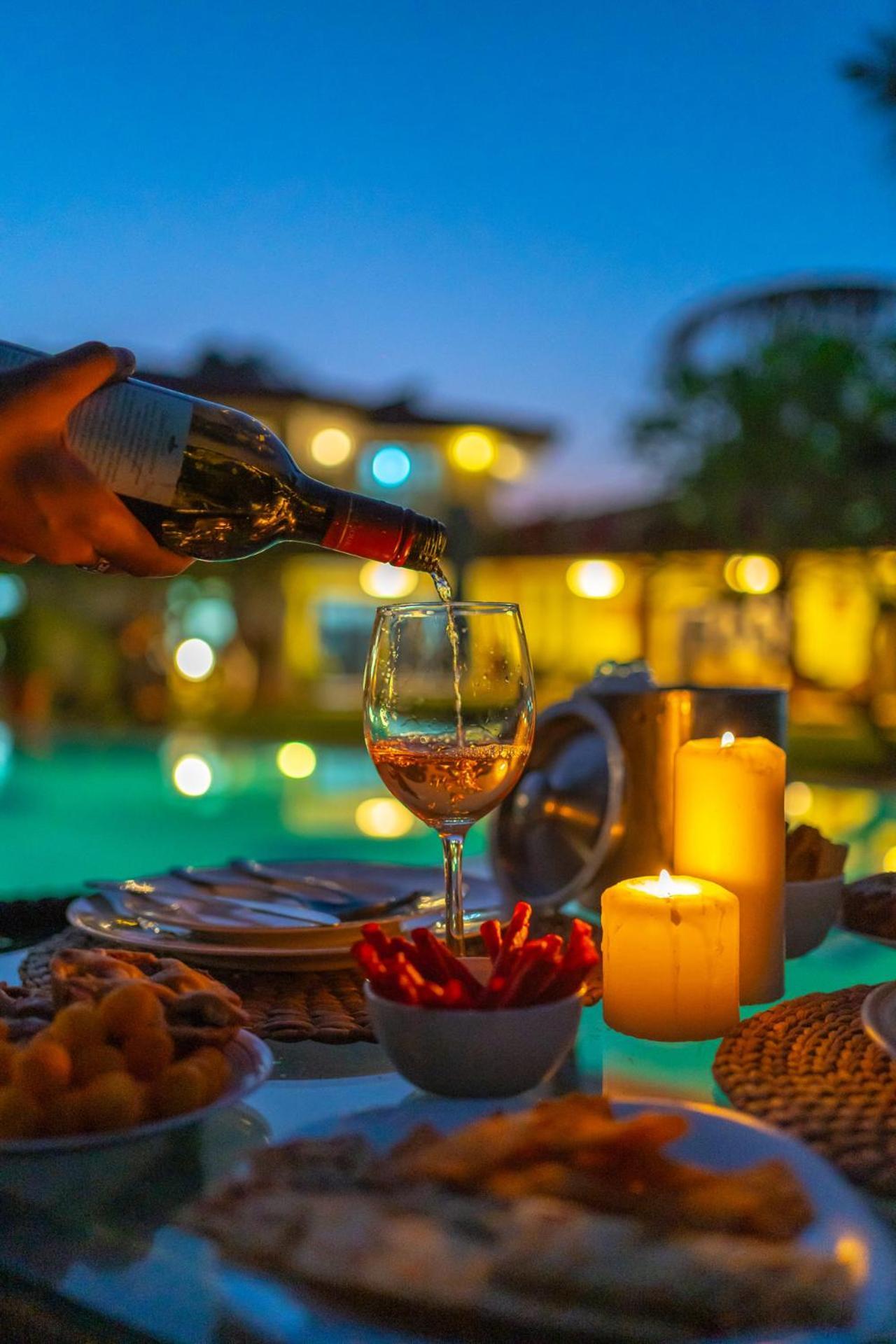 Stayvista At Moksh Villa - Bbq & Jacuzzi Alibag Exterior foto